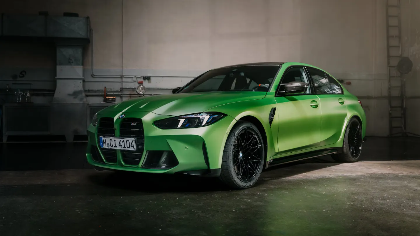 BMW M3 G80 verde