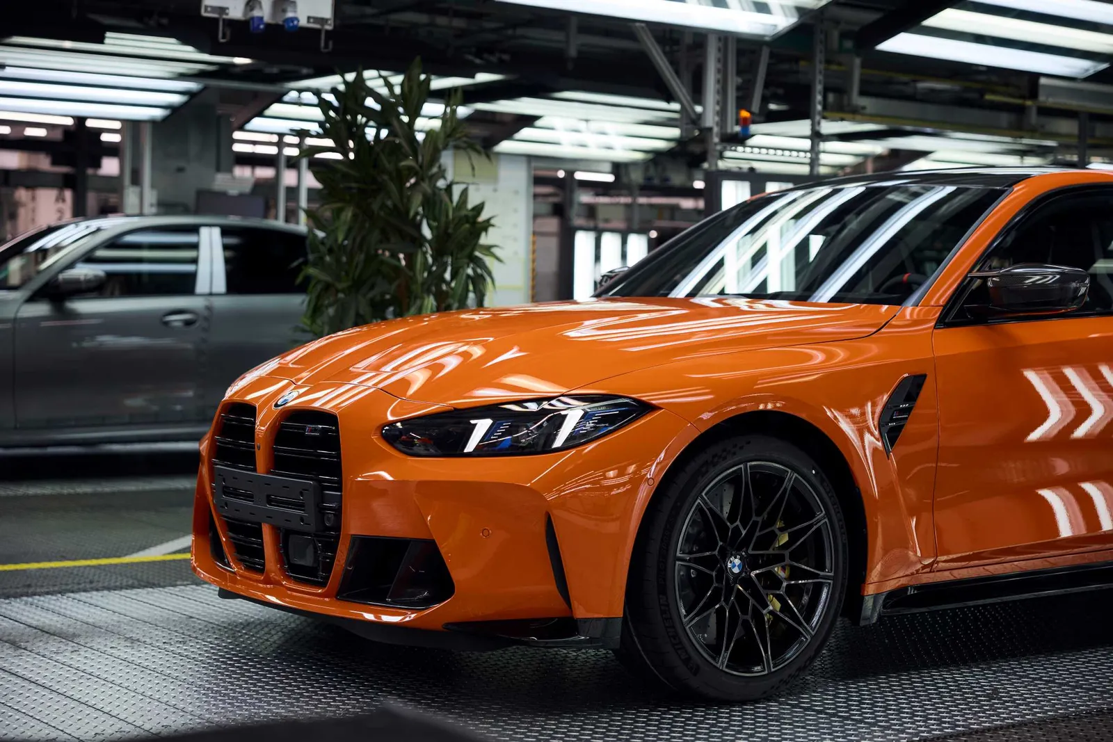 BMW M3 elétrico terá quatro motores, um por roda, e arquitetura capaz de passar de 1.300 cv