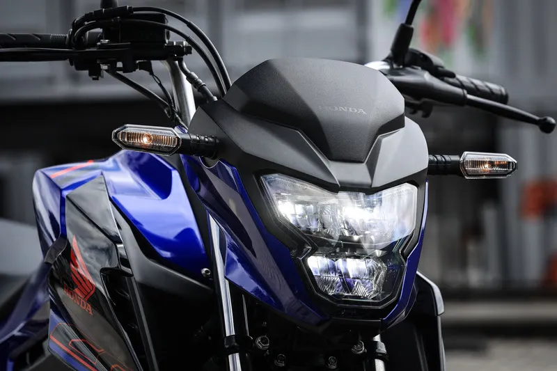 Farol de LED da CG 160 Titan