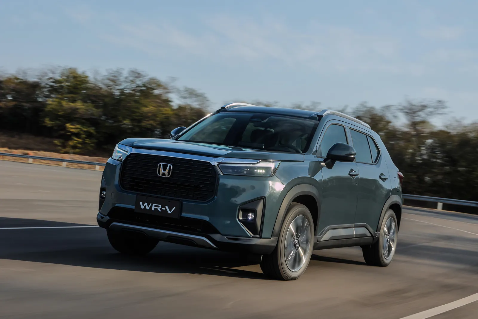 Honda WR-V brasileiro em movimento