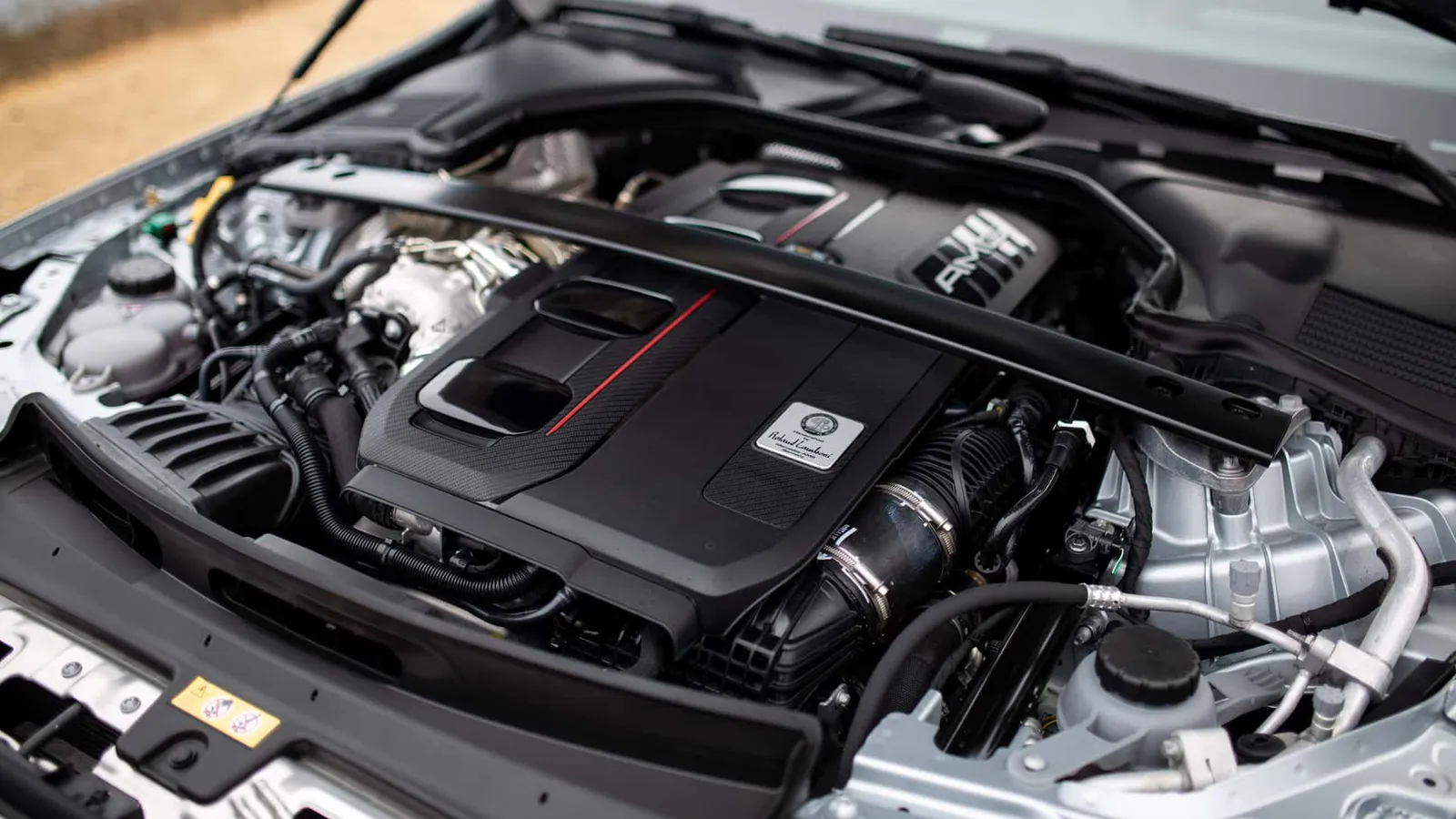 Motor do Mercedes-AMG C63 S E Performance