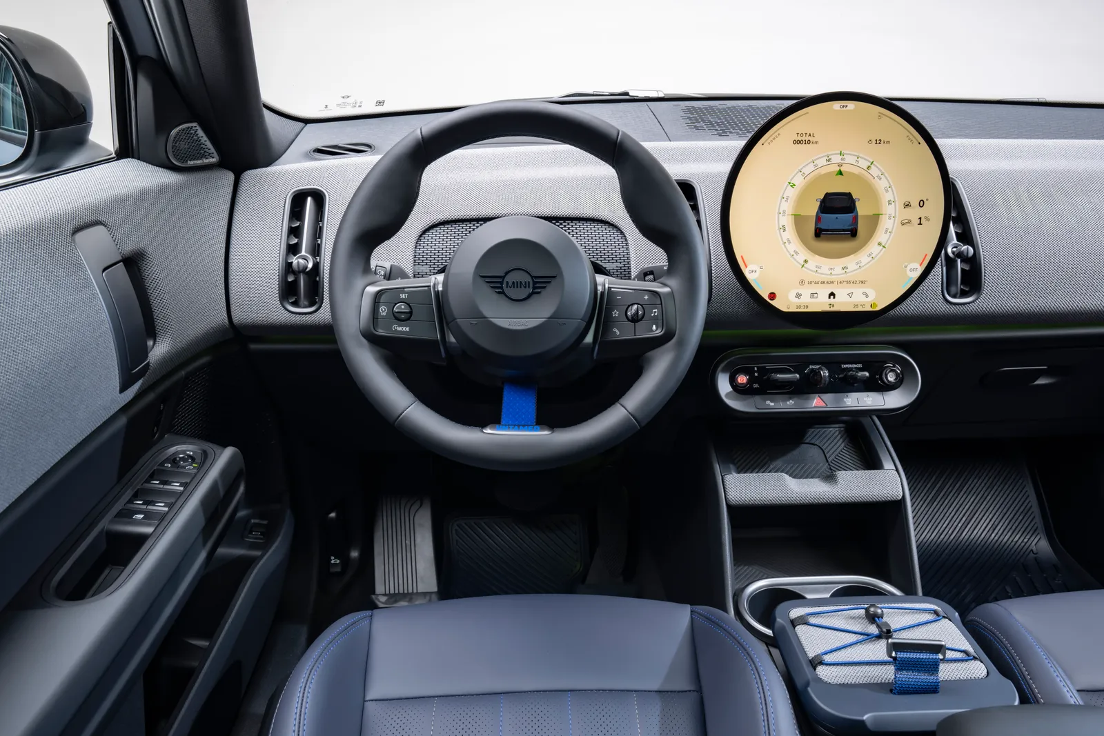 Painel e volante do MINI Countryman Untamed Edition