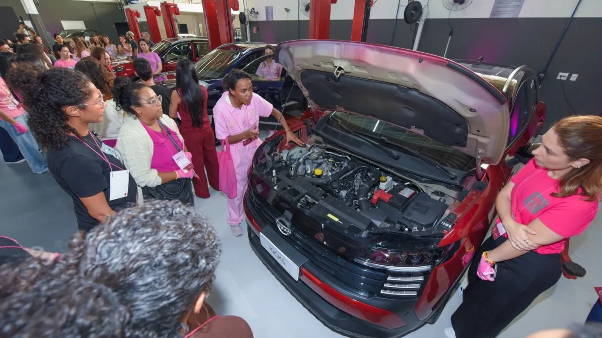 Nissan lança vídeo com dicas de mecânica básica a partir de workshop para mulheres