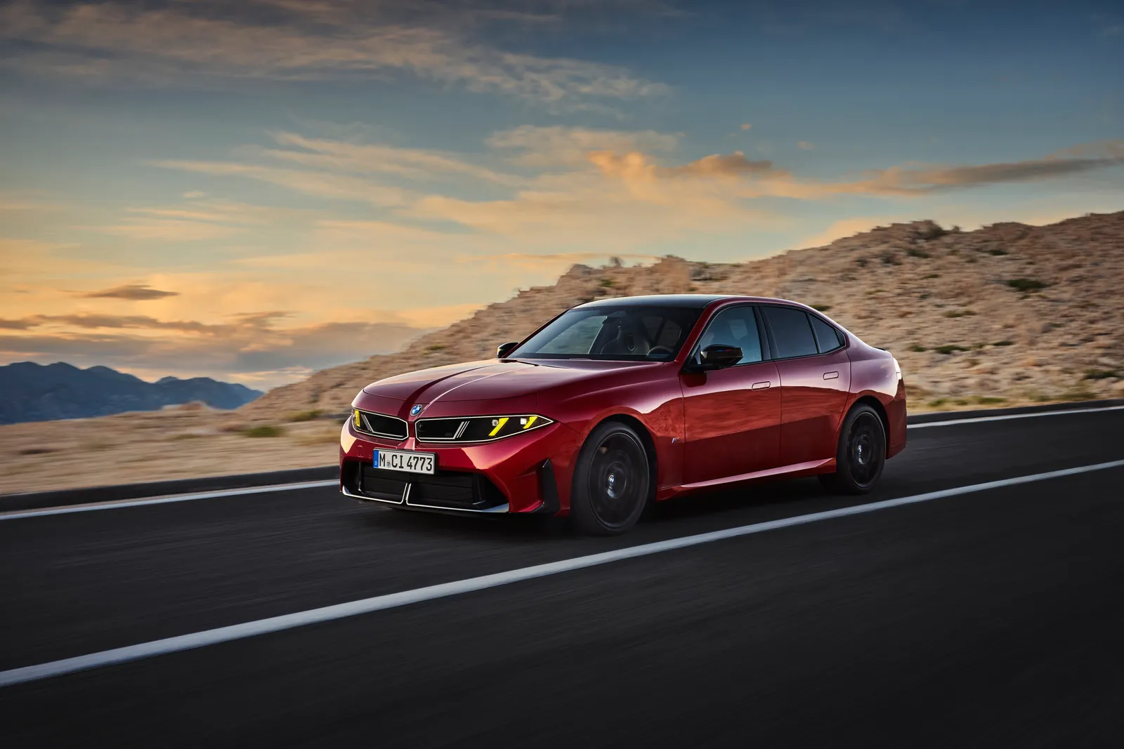 Novo BMW Série 3 2027 muda de visual, mantém motores a combustão e chega a 443 cv