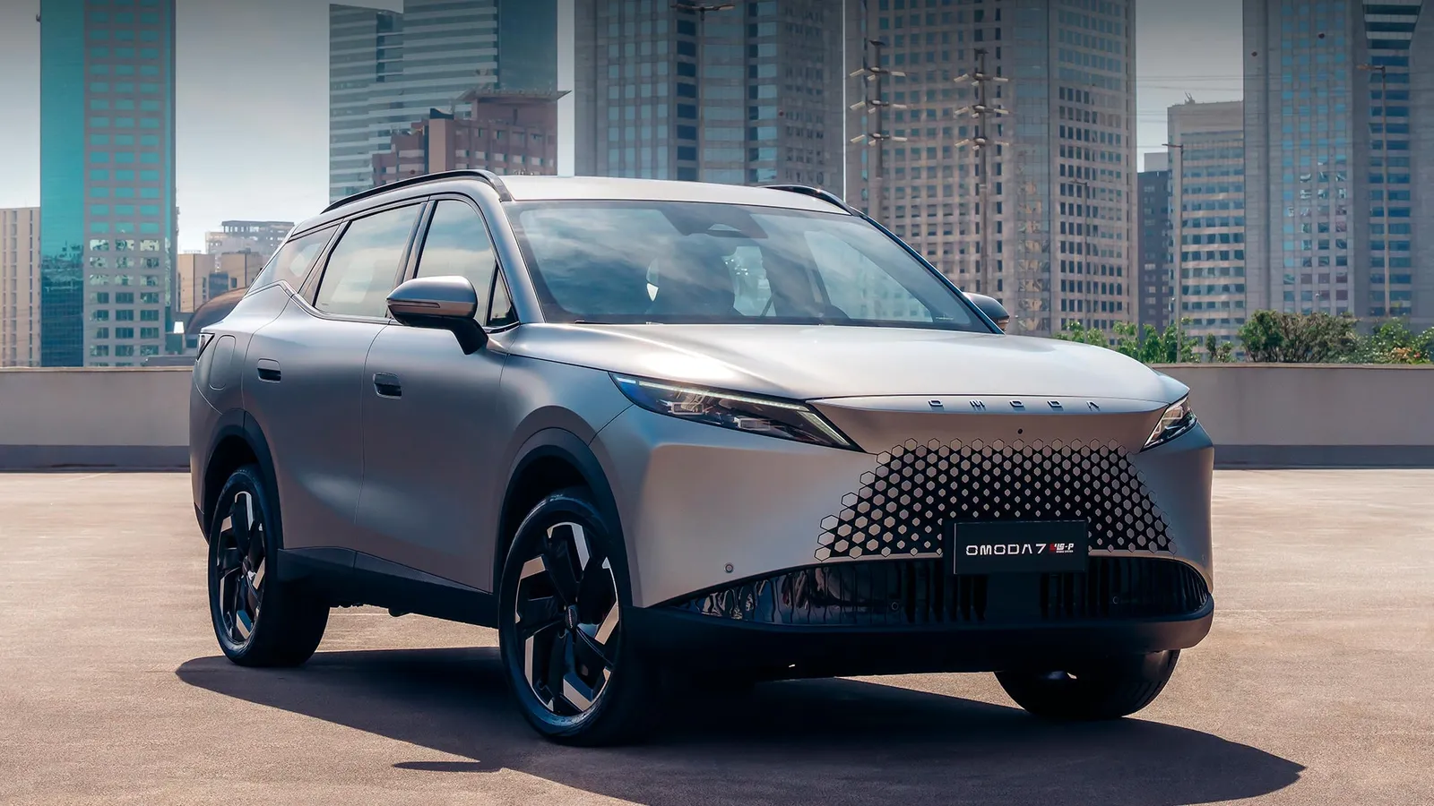 Omoda 7 renovado deve chegar ao Brasil em 2027 com híbrido sem tomada e bateria maior