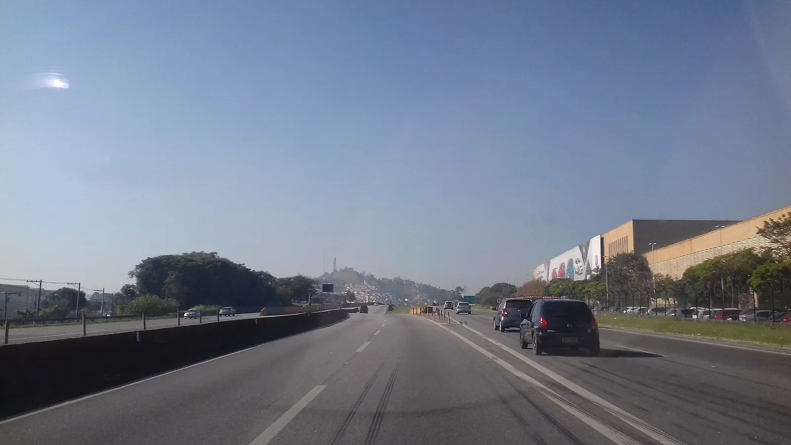 Fábrica Anchieta da Volkswagen às margens da Via Anchieta, em São Bernardo do Campo